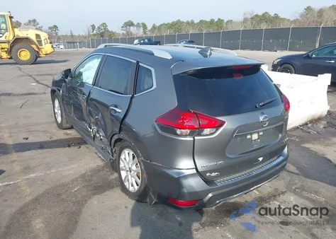 2018 Nissan Rogue Sv z USA, uszkodzony, nr VIN JN8AT2MV8JW305018